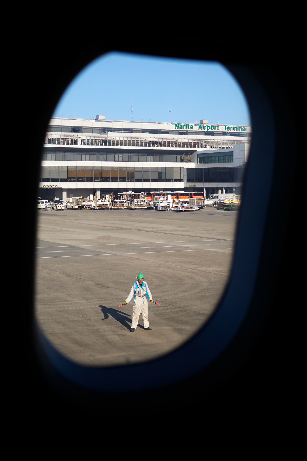 Sur le tarmac — 2024
