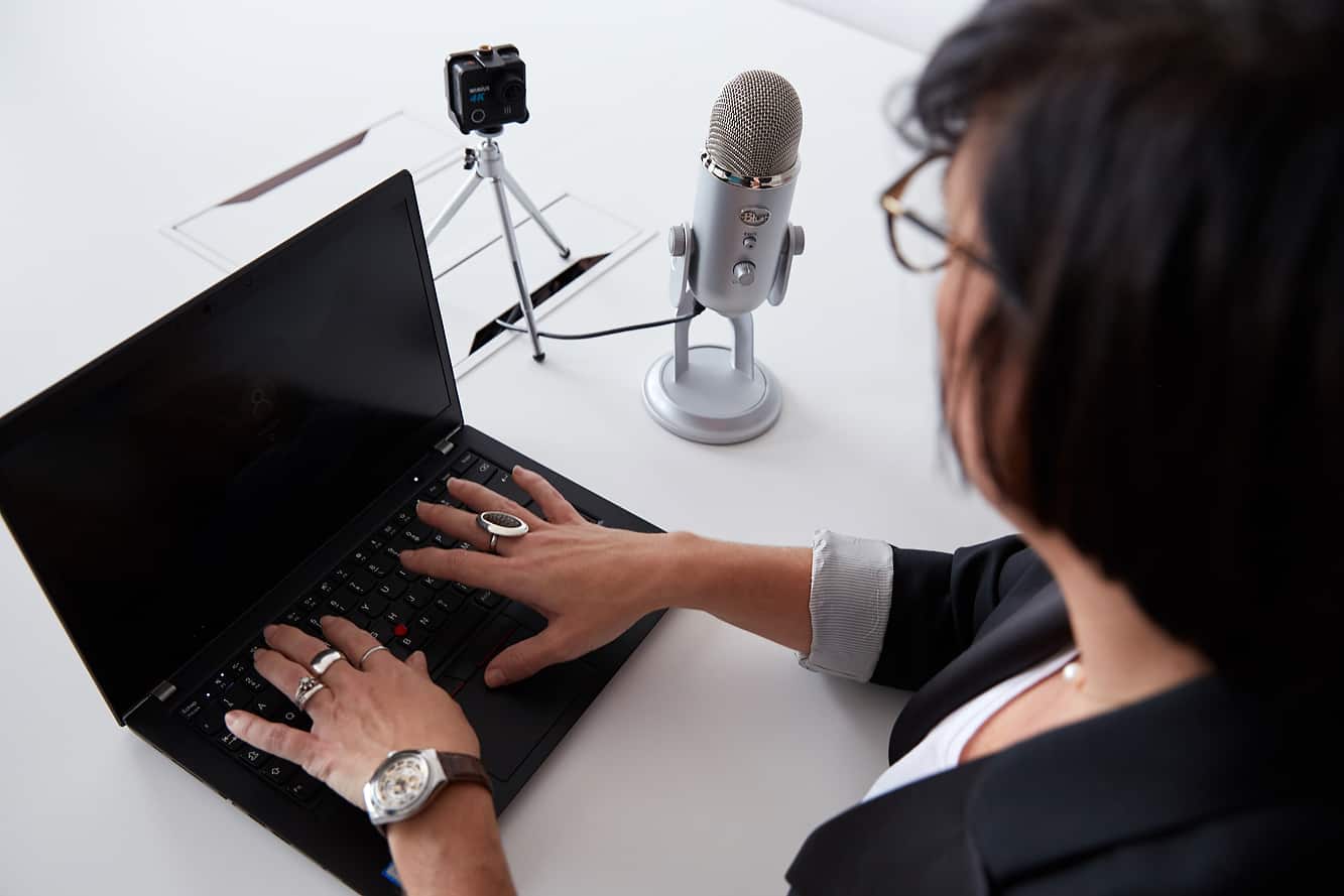 Portraits de salariés en triptyque — Virage Group, Nantes